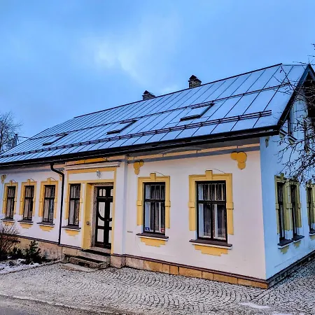Chalupa, Kde Bejval Krám *