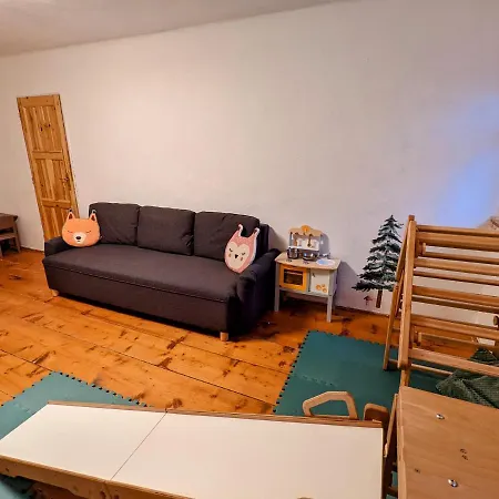 Chalupa, Kde Bejval Krám *
