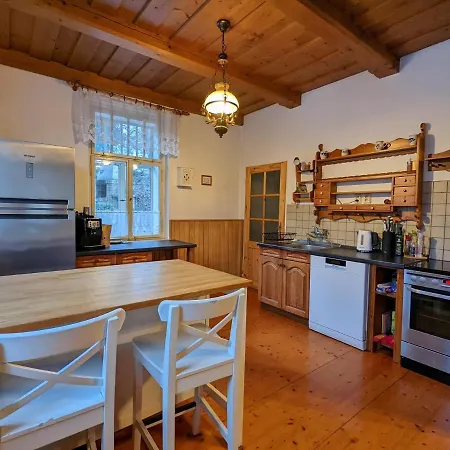 Chalupa, Kde Bejval Kram Holiday home *